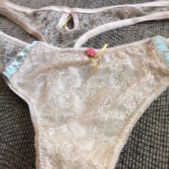 Tallulah Love cream rose thong, Large L NWT - Picture 7 of 9